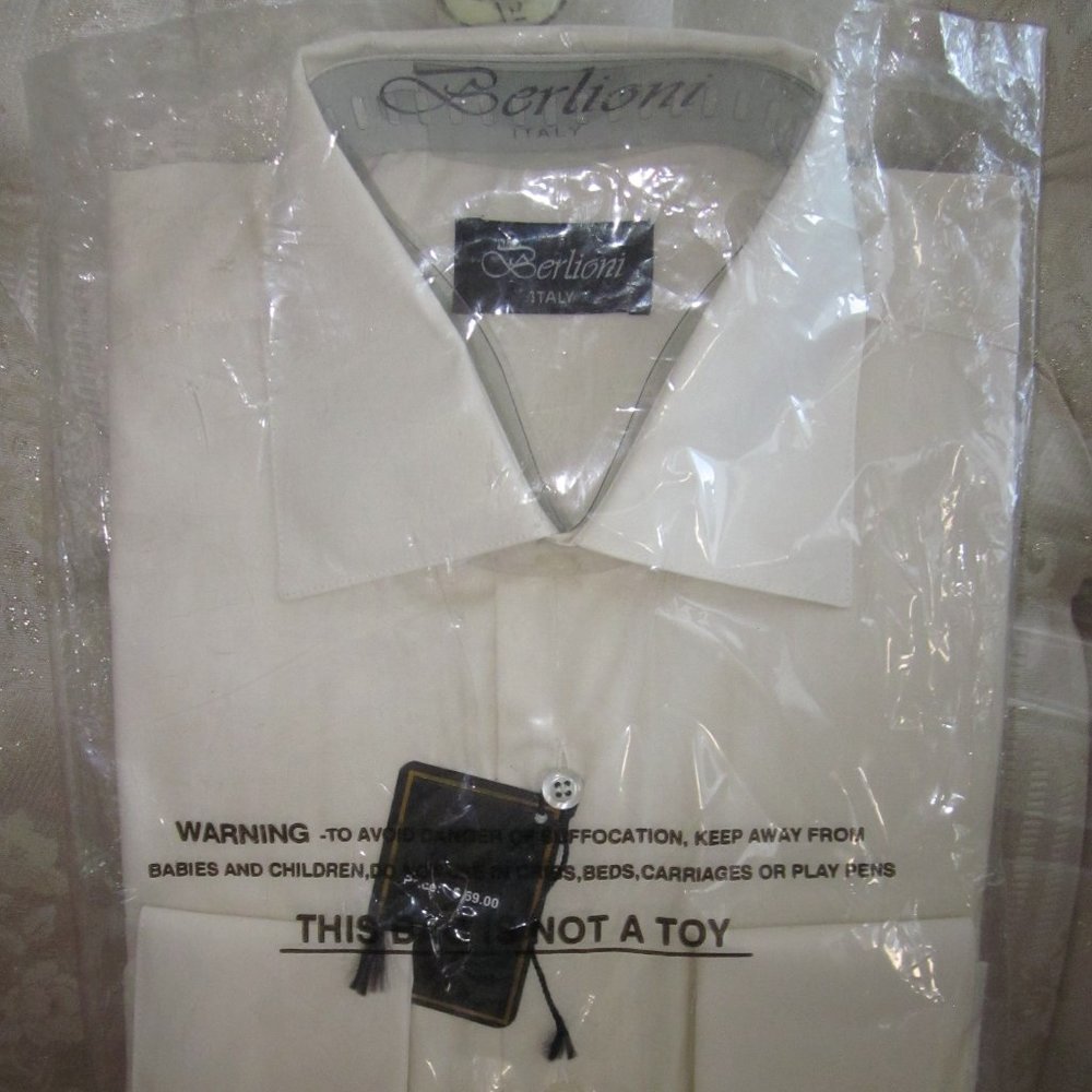 Berlioni Men Off-White shirt